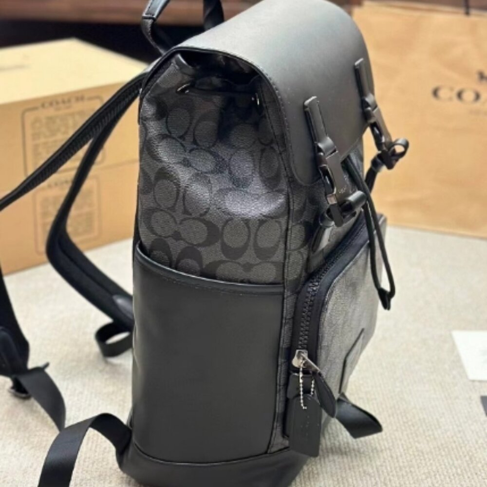 COACH backpack - Picture 6 of 10